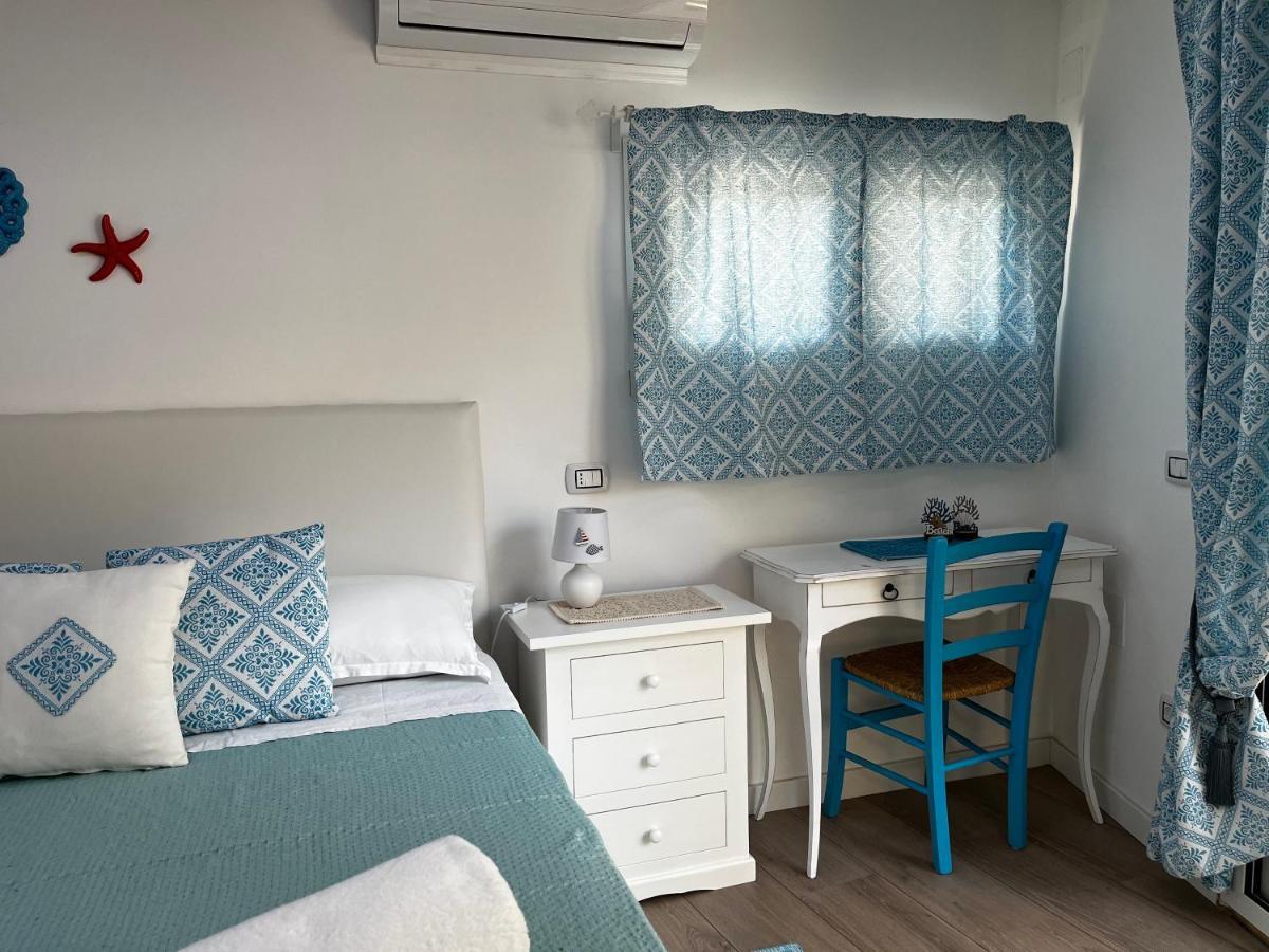 Palmasera Charming Rooms Cala Gonone Exterior photo