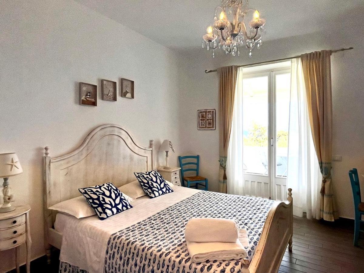 Palmasera Charming Rooms Cala Gonone Exterior photo