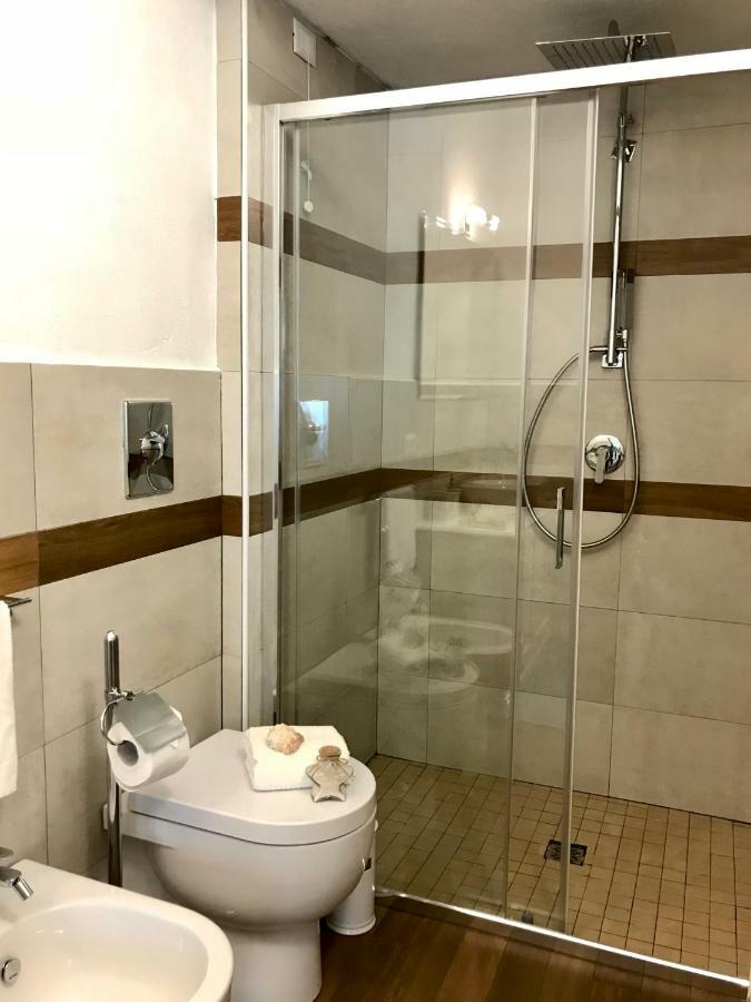 Palmasera Charming Rooms Cala Gonone Exterior photo
