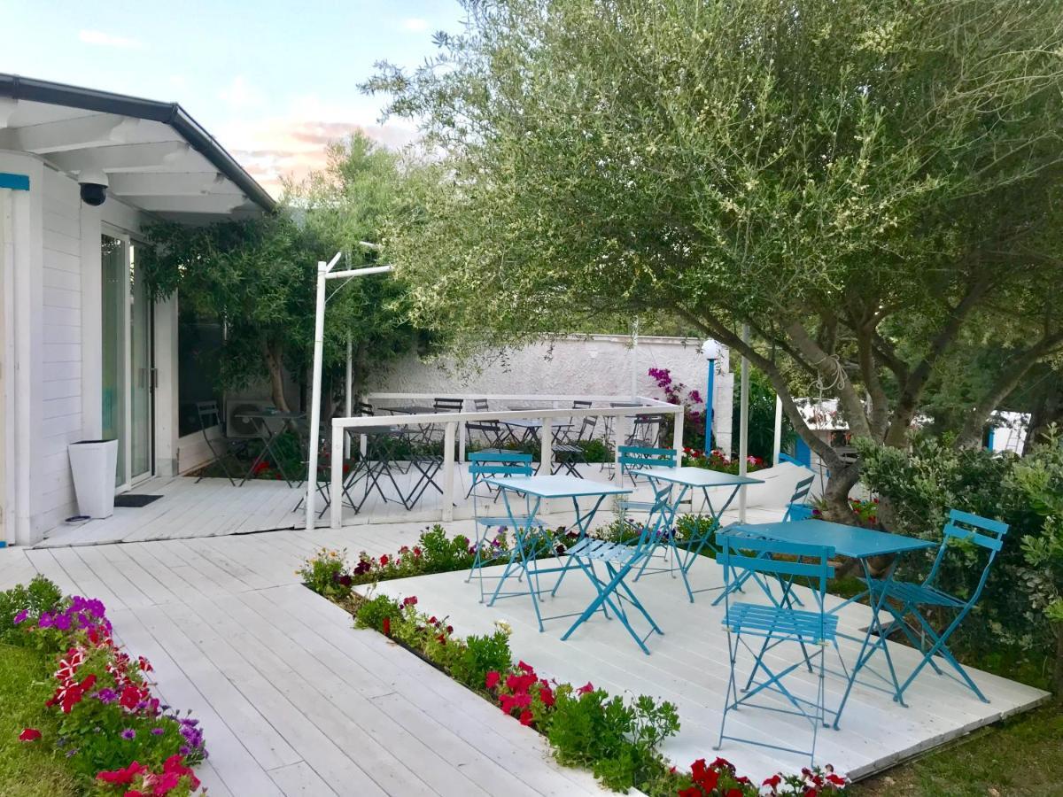 Palmasera Charming Rooms Cala Gonone Exterior photo
